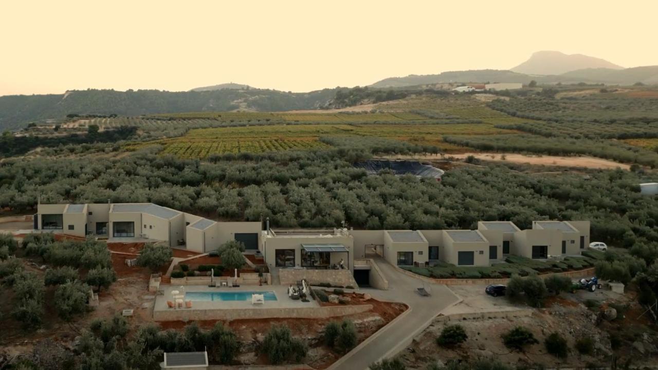 Assos Villas Corinth Eksteriør billede